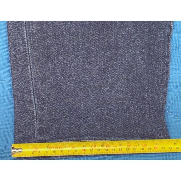 Lane Bryant Girlfriend Crop Jeans Size 26 Mid Rise Flex Waistband Distressed - Picture 13 of 16